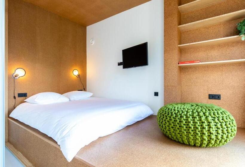 فندق The Bellhop