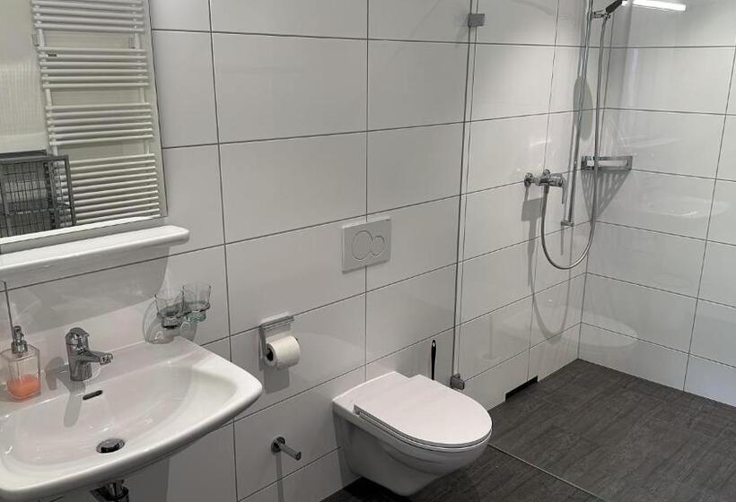 ユースホステル Tschuggen Davos