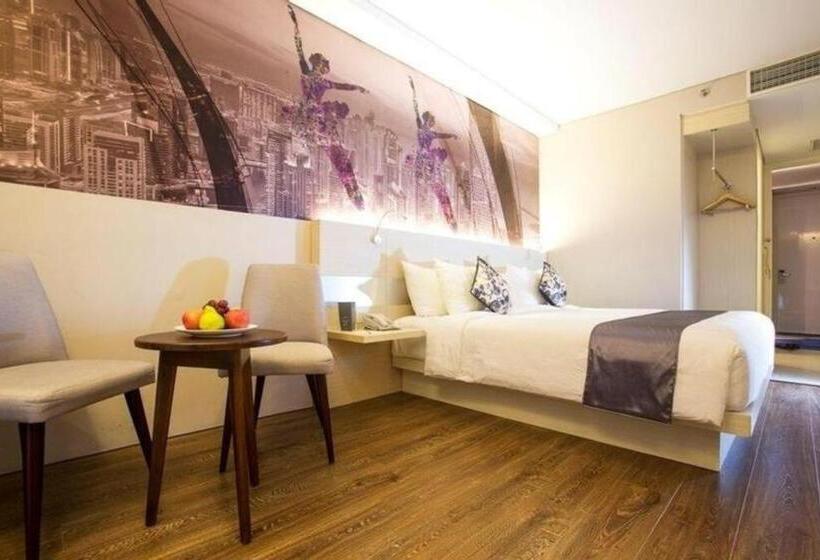 Horison Hotel Ultima Timika