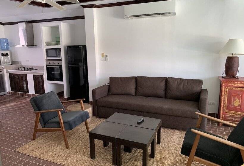 Khamin Pool Villa