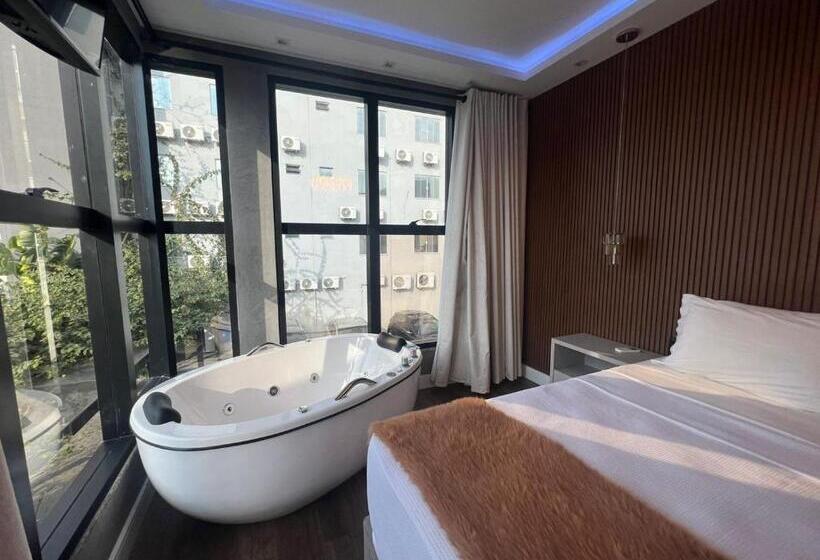 فندق Navega Beach Palace