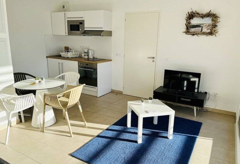 Les Patios De St Pierre