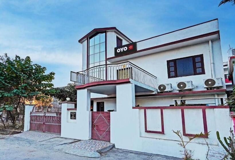 بنسيون Oyo Home 60571 Picturesque Stay Dehradun