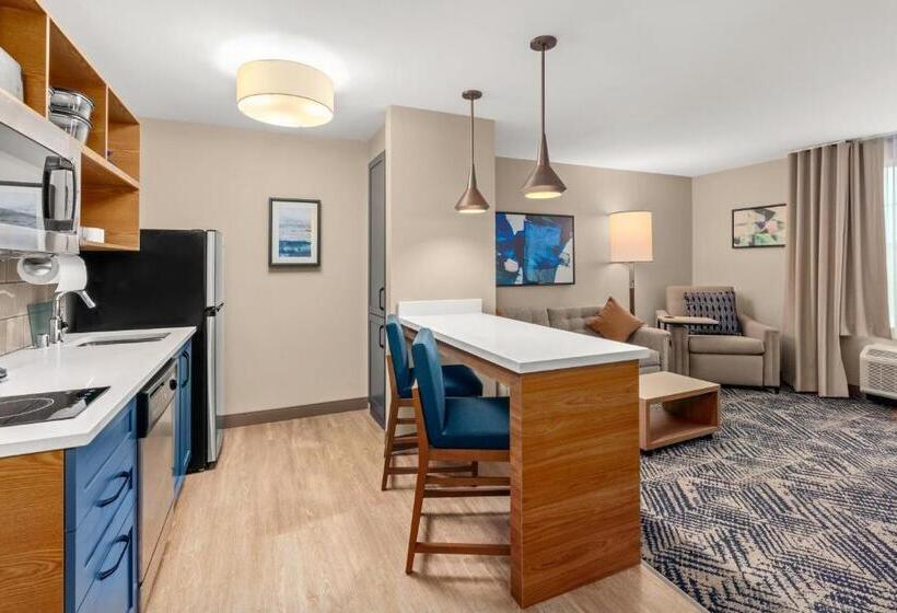 فندق Candlewood Suites Sumner Puyallup Area, An Ihg