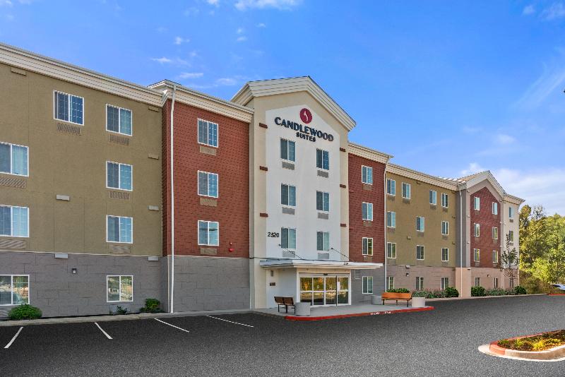 فندق Candlewood Suites Sumner Puyallup Area, An Ihg