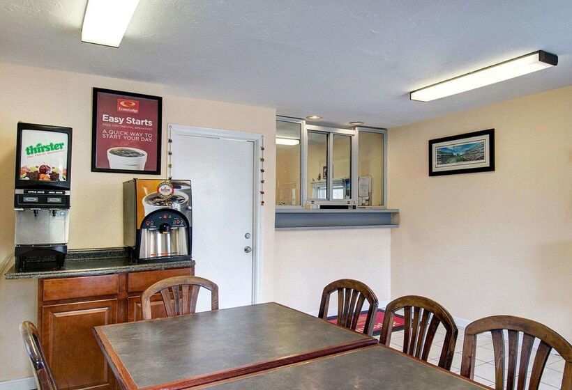 هتل Econo Lodge