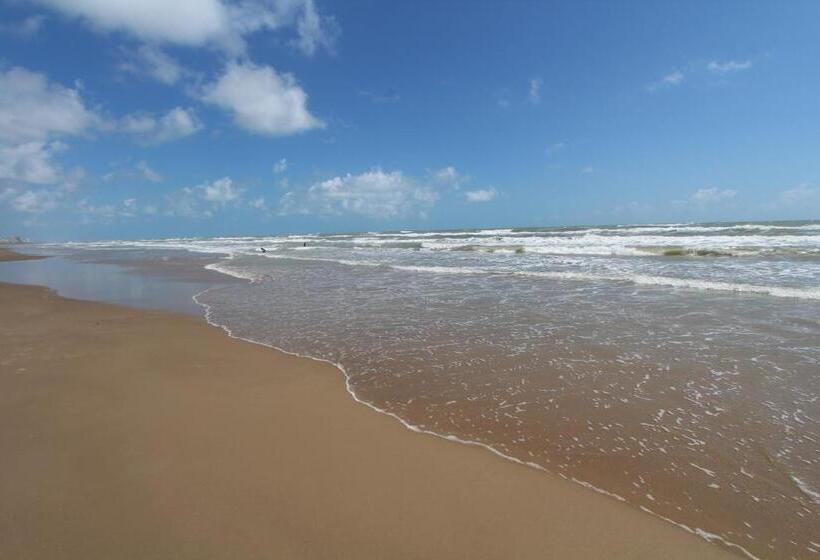 בית מלון כפרי Royale Beach And Tennis Club