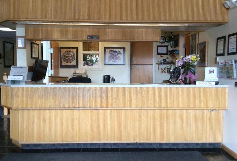 فندق Shelikof Lodge