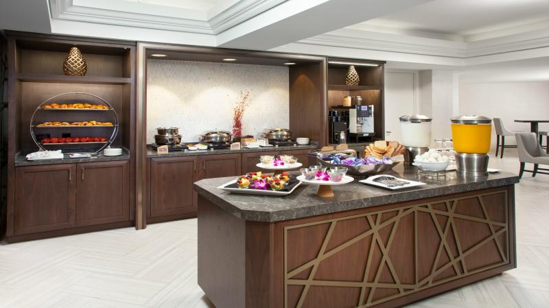 هتل Sheraton Gateway Los Angeles