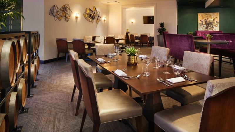 هتل Sheraton Gateway Los Angeles