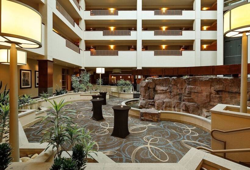 Sheraton Sioux Falls Hotel & Convention Center