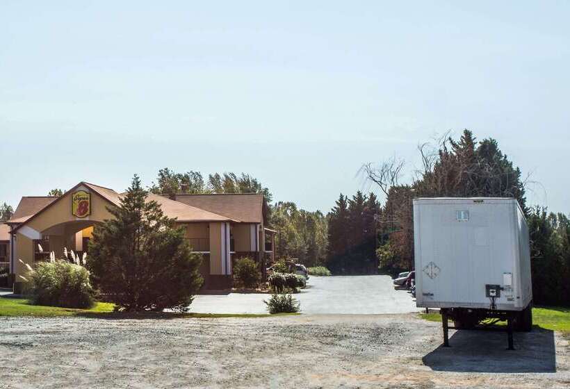 فندق Super 8 By Wyndham Lavonia