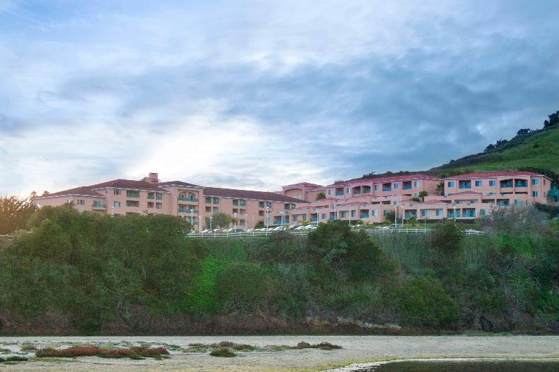 אתר נופש San Luis Bay Inn