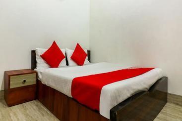 هتل Oyo 67609  Taj