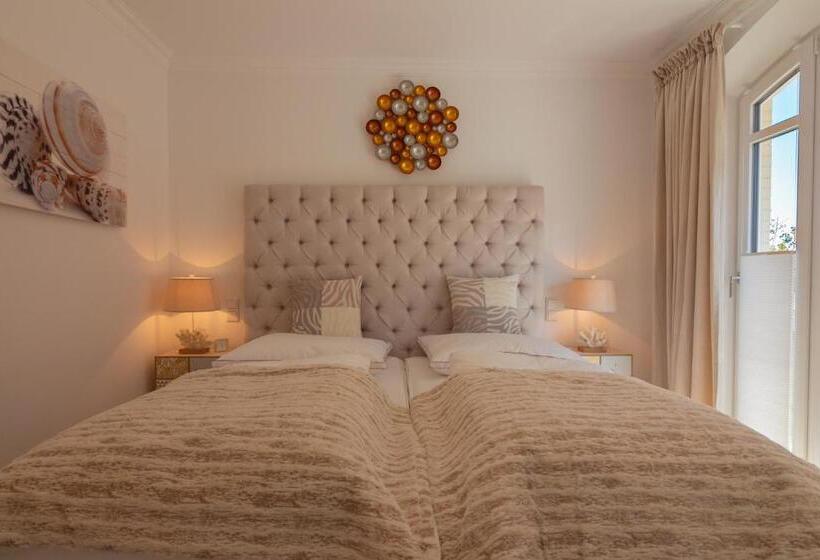تختخواب و صبحانه La Maison M
