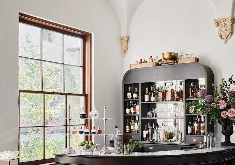هتل Commodore Perry Estate, Auberge Resorts Collection