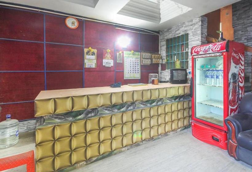 هتل Oyo 63756 Yercaud Residency