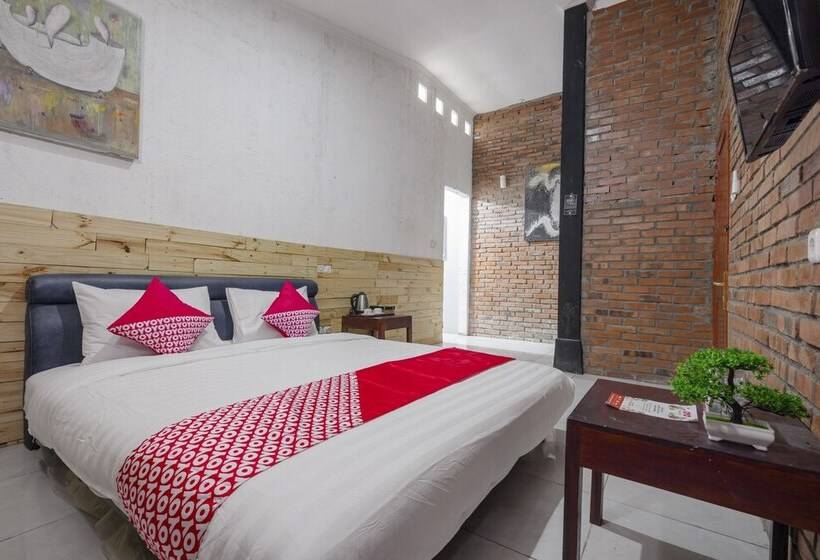 هتل Oyo 2380 Alea Guesthouse