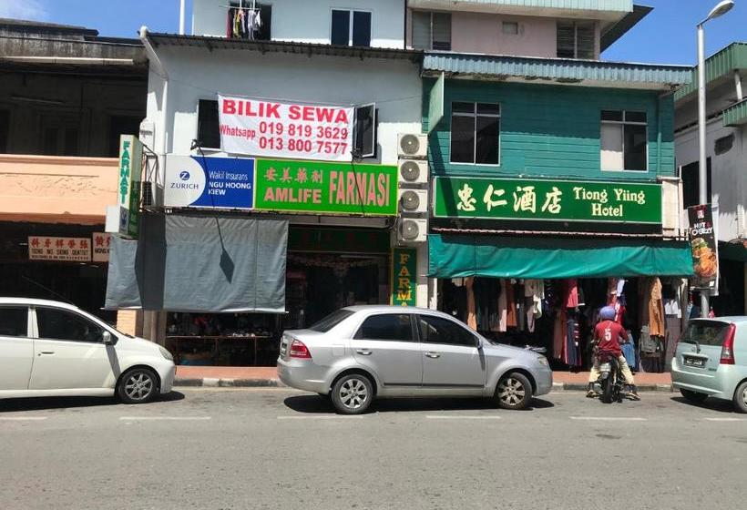 هتل Spot On 89793 Tiong Yiing