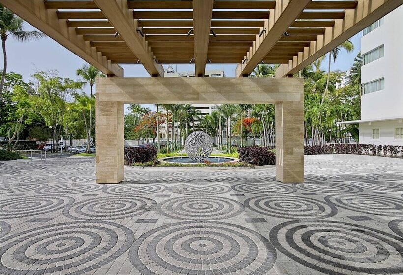 استراحتگاه Fairmont El San Juan Villa Experience