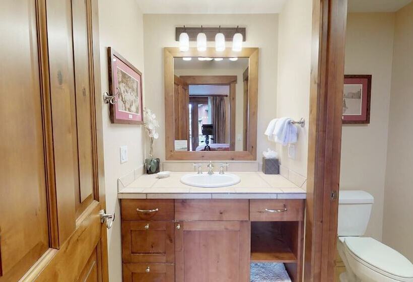 Countryside At Snowmass   Coraltree Residence Collection