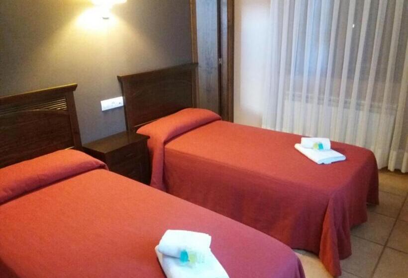 فندق صغير Hospedería Prepirineo