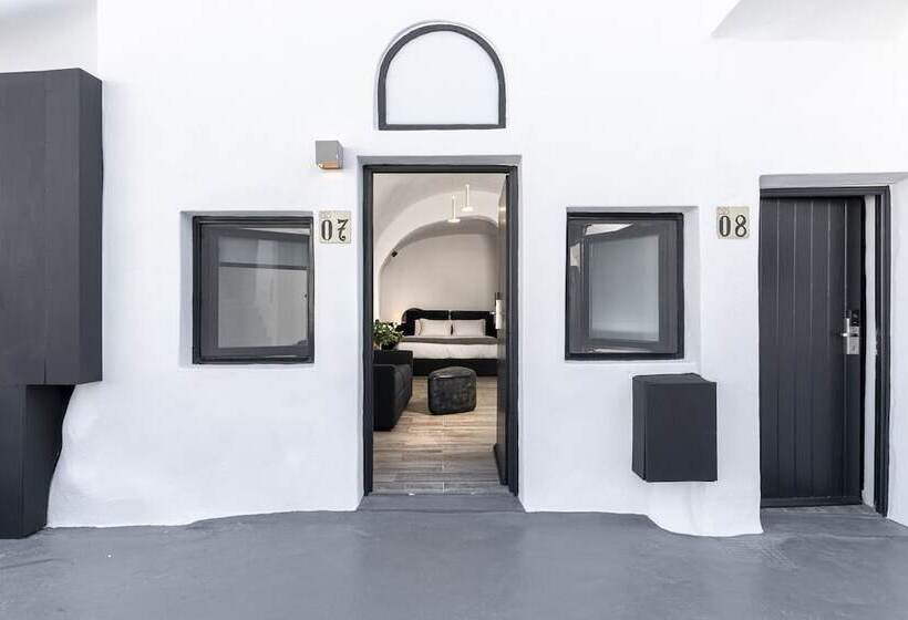 Pearl Of Caldera Oia Boutique Hotel By Pearl Hotel Collection