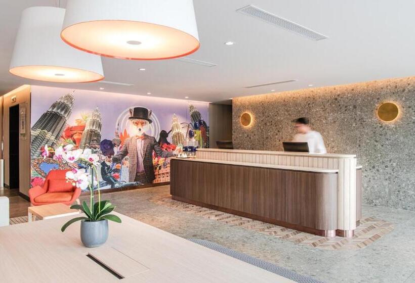 Fox Lite Hotel Dpulze  Cyberjaya  By Ascott