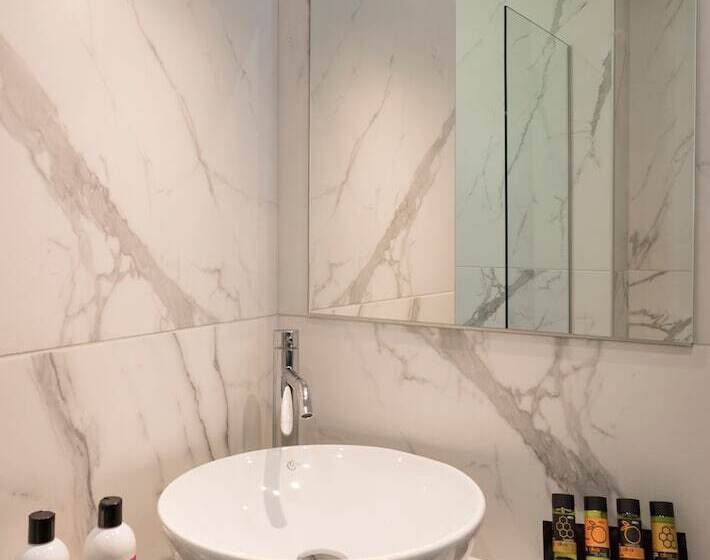 膳宿费 Aequor Luxury Rooms & Apartments
