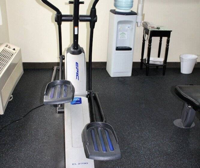 هتل Baymont By Wyndham Newark At University Of Delaware
