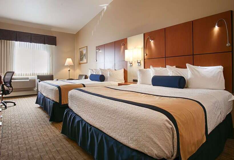 هتل Best Western Plus Silver Saddle Inn