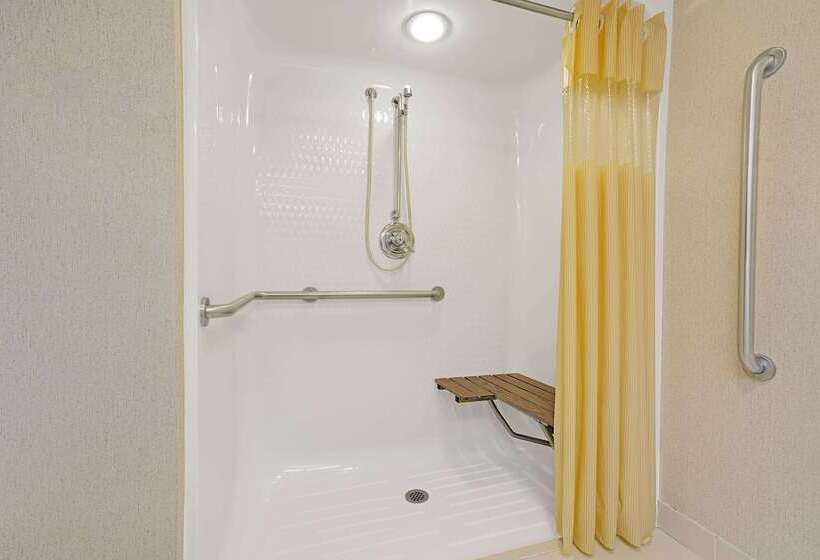 هتل Days Inn By Wyndham Eagan Minnesota Near Mall Of America