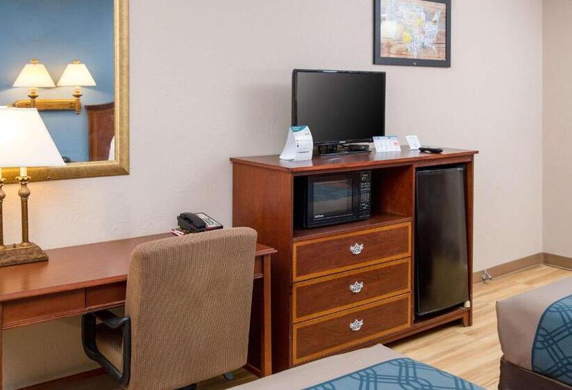 호텔 Econo Lodge Sturbridge Route 20