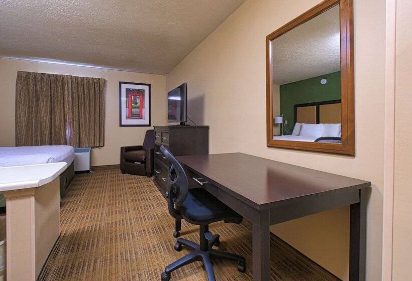 ホテル Suburban Studios Louisville East