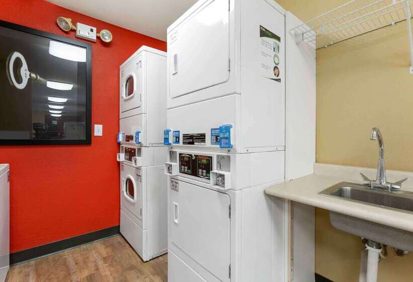 בית מלון כפרי Extended Stay America Suites  Phoenix  Scottsdale