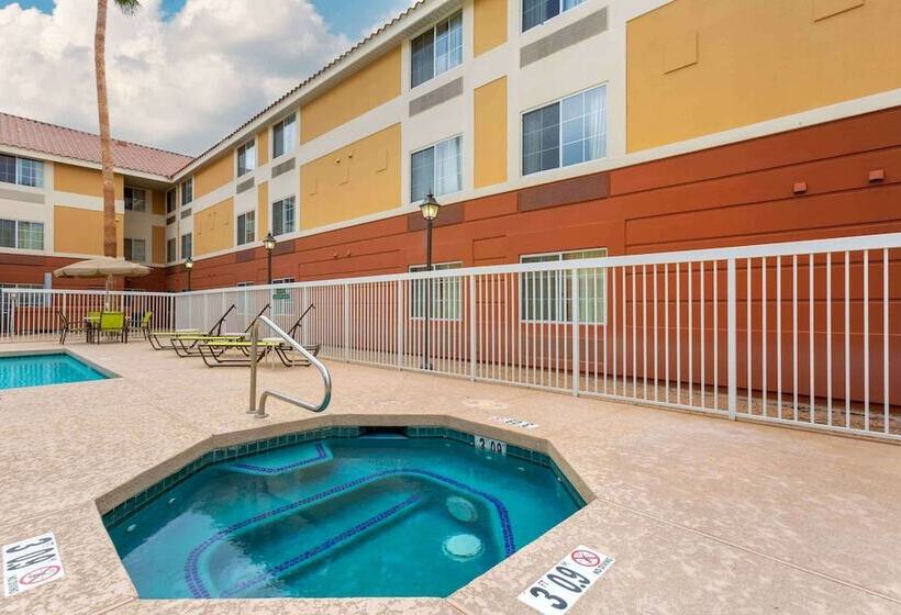 בית מלון כפרי Extended Stay America Suites  Phoenix  Scottsdale
