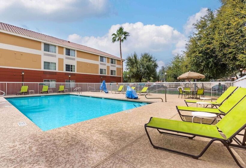בית מלון כפרי Extended Stay America Suites  Phoenix  Scottsdale