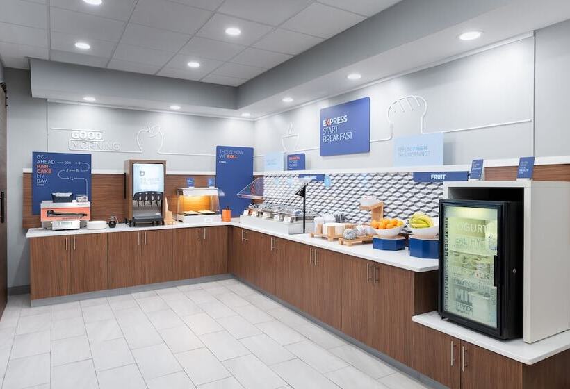 فندق Holiday Inn Express Atlanta West   Theme Park Area, An Ihg