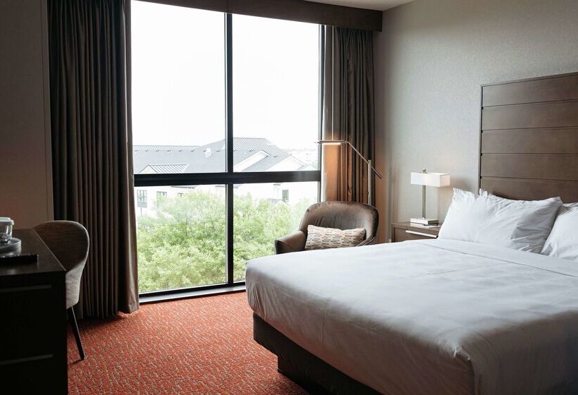Revel Hotel Des Moines Urbandale, Tapestry Collection By Hilton