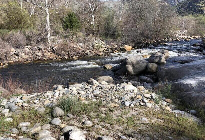 فندق Sierra Lodge Three Rivers