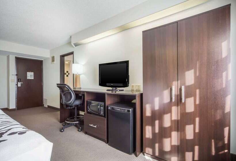 Отель Sleep Inn & Suites Columbus