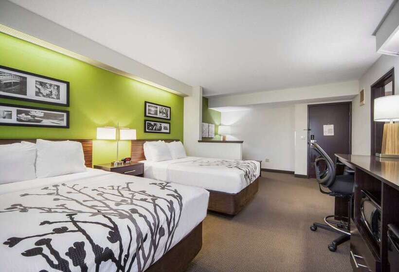 Отель Sleep Inn & Suites Columbus