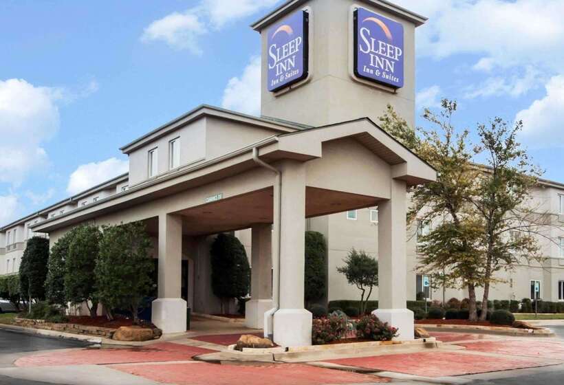 בית מלון כפרי Sleep Inn & Suites Edmond Near University