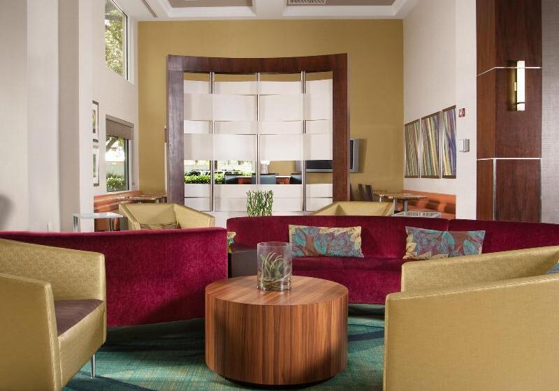 هتل Springhill Suites Fort Lauderdale Airport