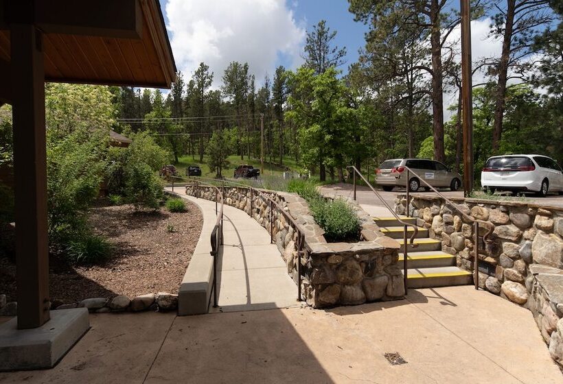 هتل State Game Lodge At Custer State Park Resort