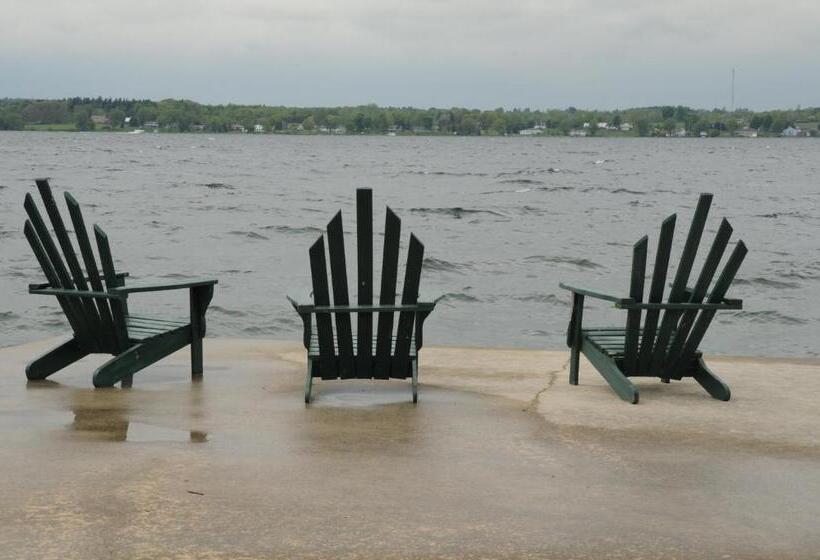 فندق Stone Fence Resort