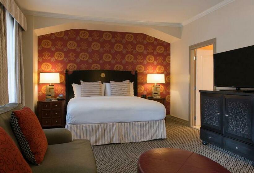 هتل The Stephen F Austin Royal Sonesta