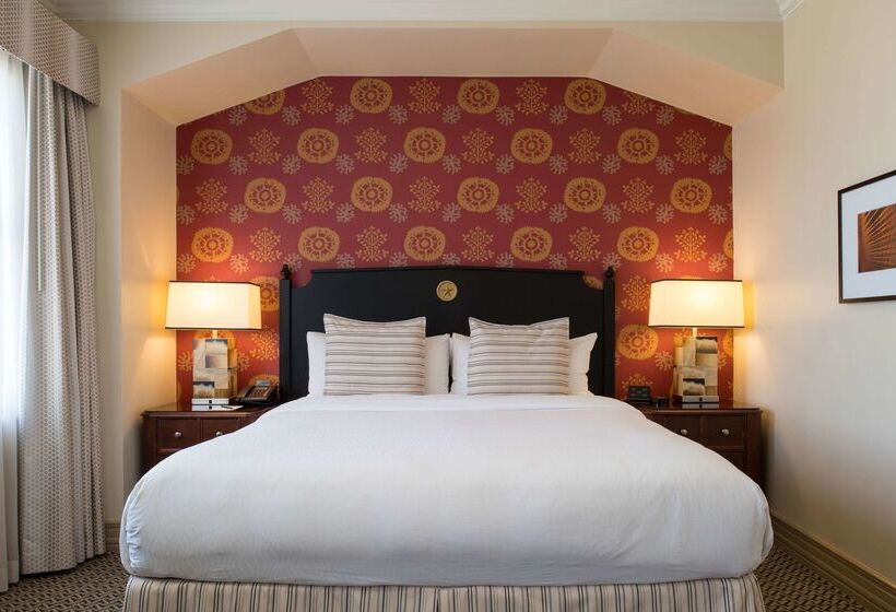 هتل The Stephen F Austin Royal Sonesta