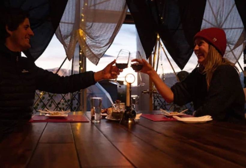 فندق Garden Domes