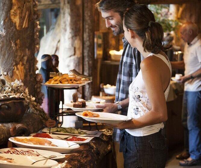 Hotel Huilo Huilo Reino Fungi